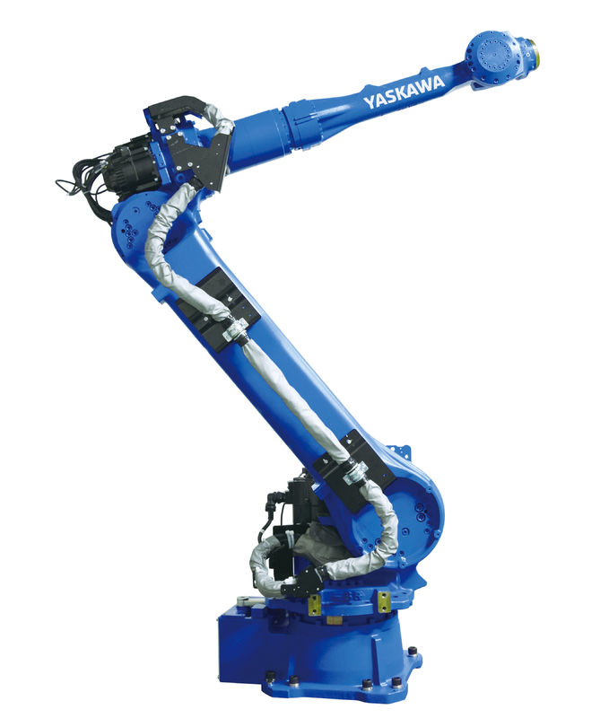 Robot spawalniczy Yaskawa z obsługą online i podstawowymi komponentami silnika