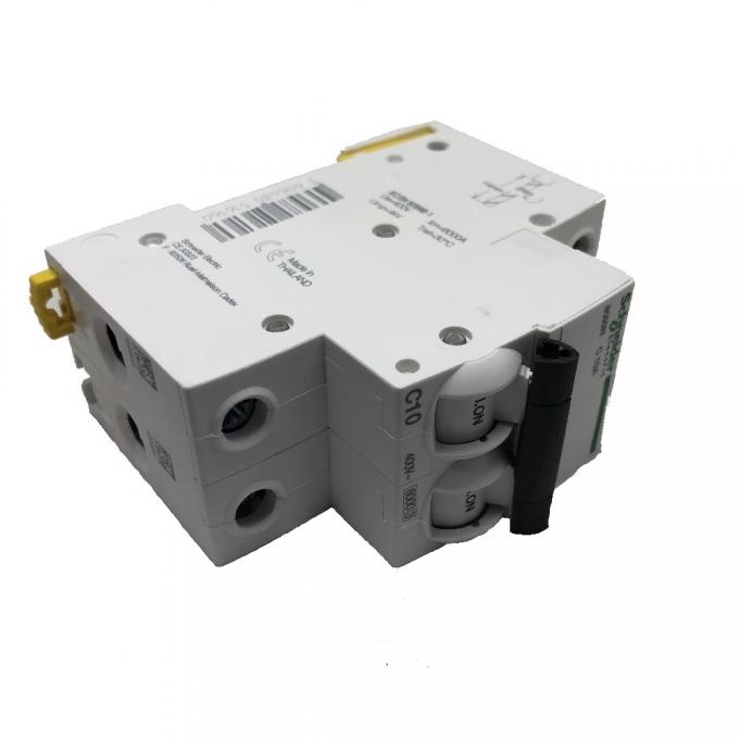 W 100% oryginalny, wyprodukowany we Francji wyłącznik automatyczny Schneider A9K27210 4